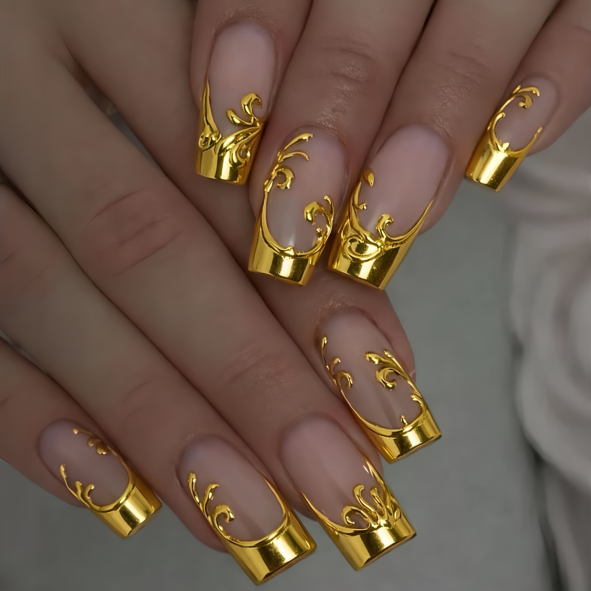 Nail Art Press On - Średnio długie sztuczne paznokcie dla kobiet,