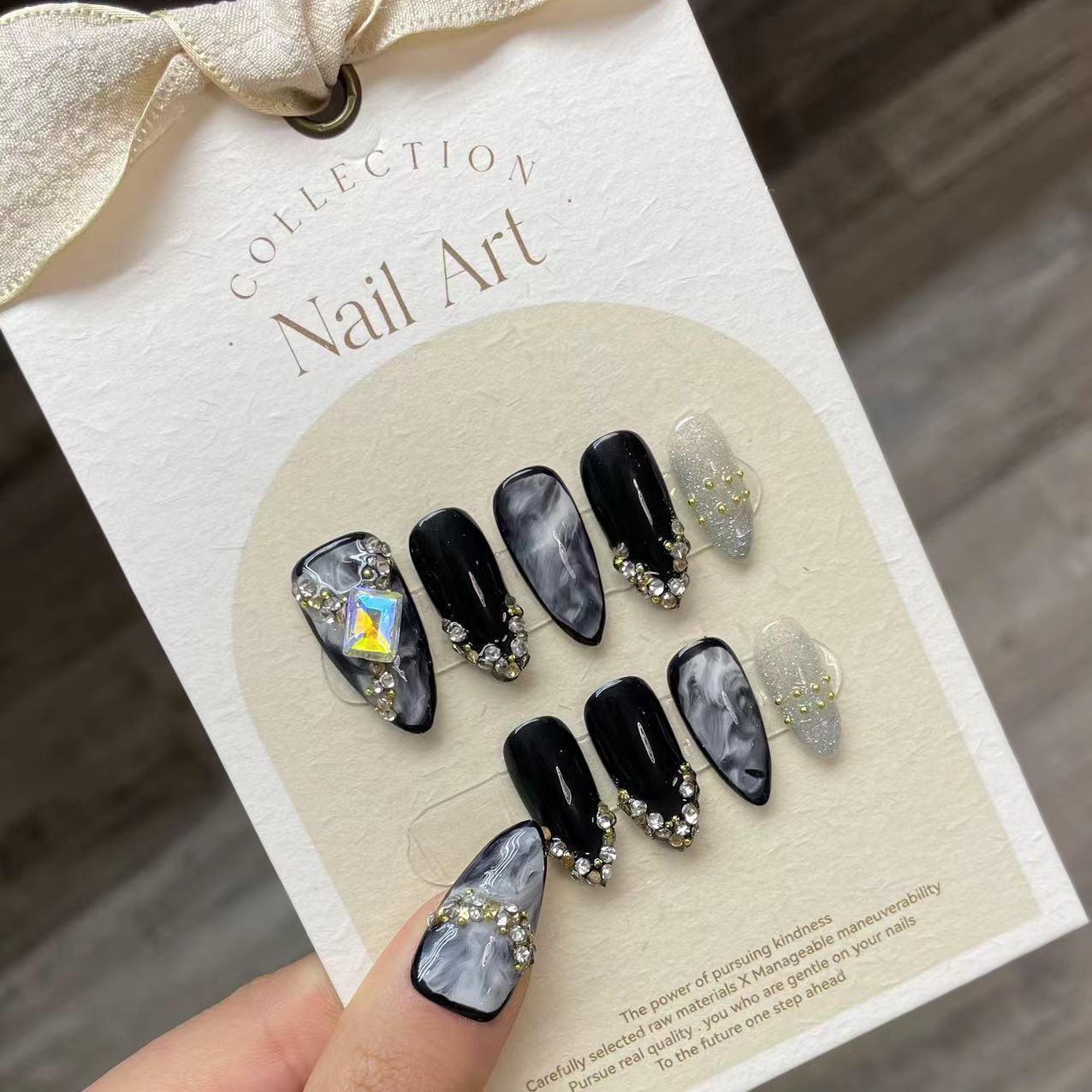 Ręcznie robiona prasa na pazno – Nail Art Pink recenzja i cena