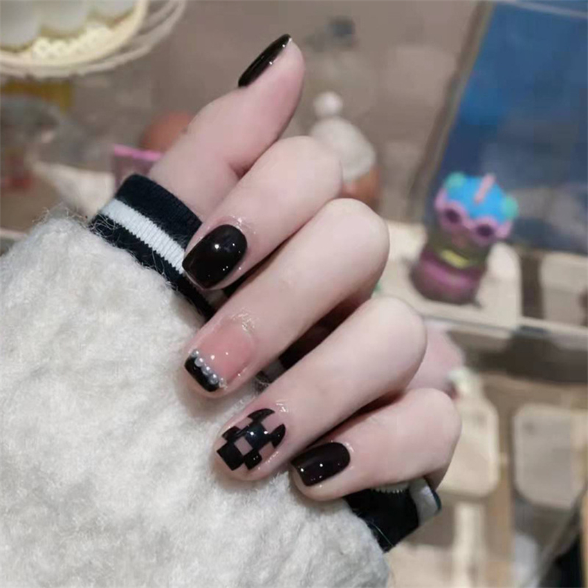 24PCS Krótkie akrylowe złote s – Nail Art Press On recenzja i cena